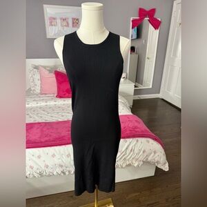 Elegant Black Sleeveless Dress
